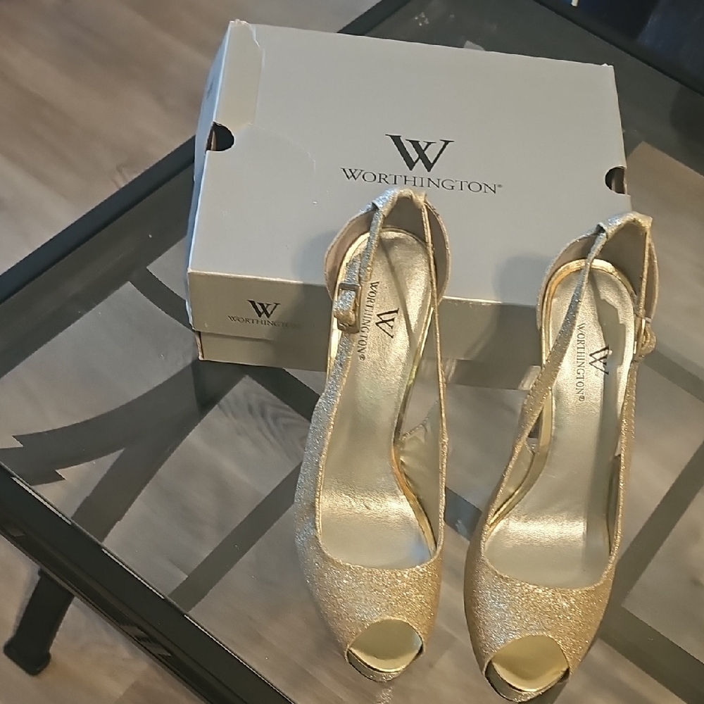 Worthington Shimmering Gold Peep-Toe Heels